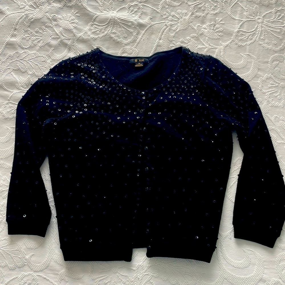 Black sequin short sweater